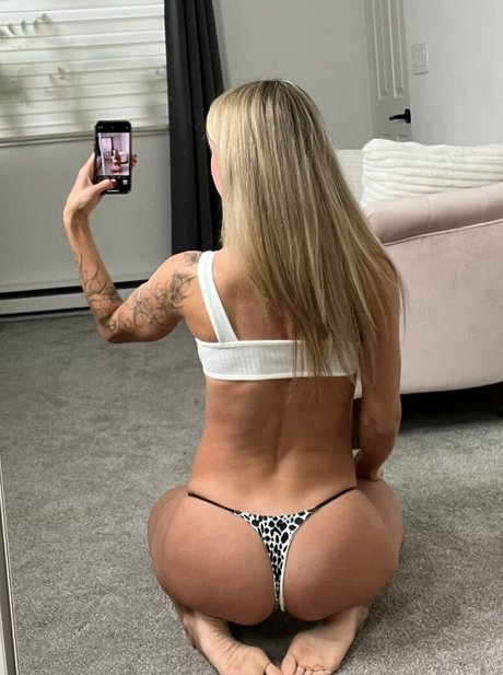 uniform onlyfans nudes galleries