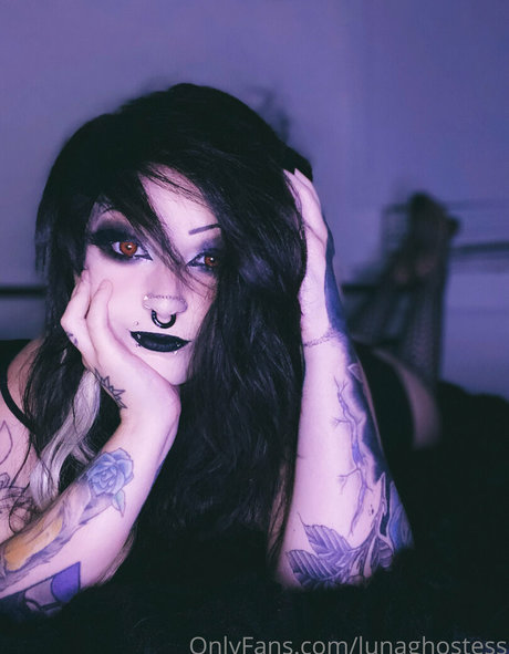 Luna Ghostess top pornstar pic