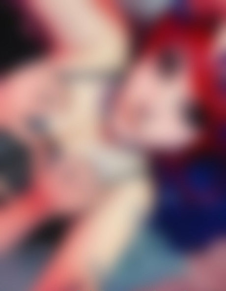 Luna Ghostess sexy actress pictures