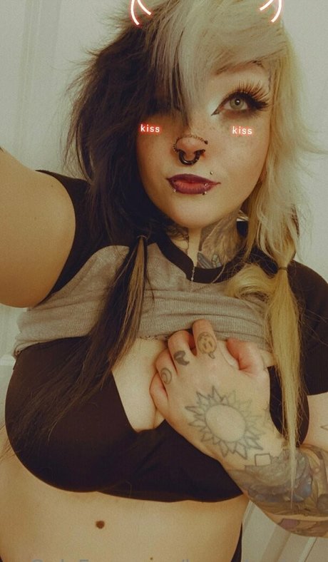 Luna Ghostess pornstar hot gallery