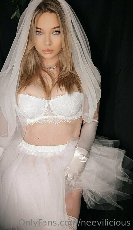 curvy nude onlyfans hd pic