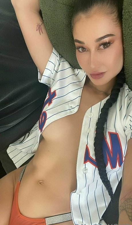 karleaxoxo sex pornstar pictures