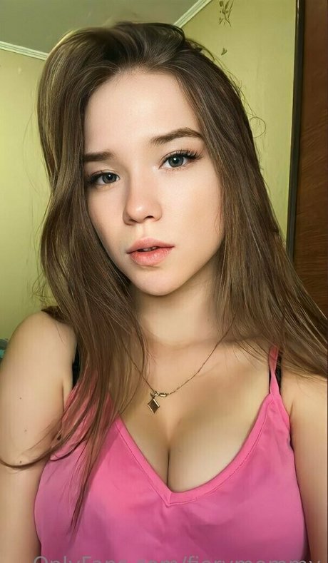 ass spread onlyfans nude img