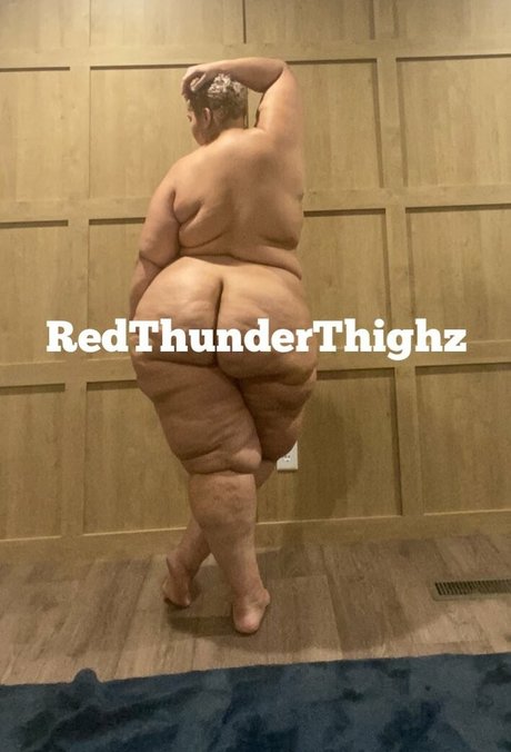RedThunderThighz hot pornstar images