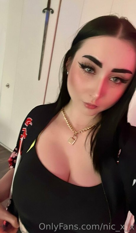 nic x x naked pornstar pics