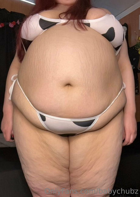 tanned onlyfans erotic pic