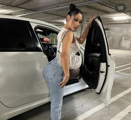 Theariazul pornstar high quality photo