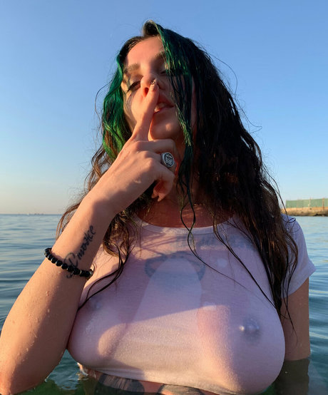 tashablunt perfect star archive