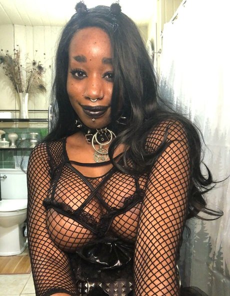 sexy black onlyfans beautiful archive