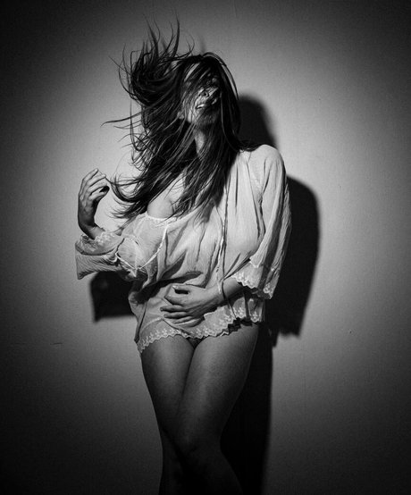 Modeladventurer pornstar xxx pics