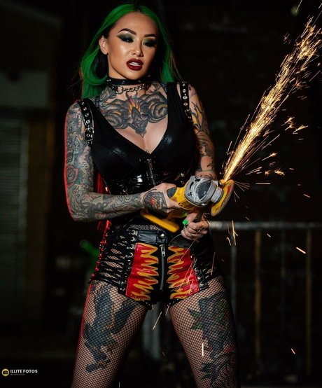 WWE Shotzi naked pornstar gallery