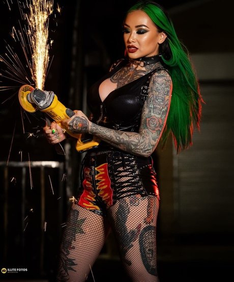 WWE Shotzi star perfect pictures