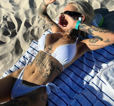 Paulina Paow xxx pornstar archive