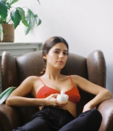 Julia Dalavia model naked gallery