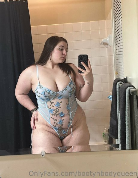 bootynbodyqueen top star pic