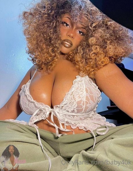 thick latina milf onlyfans free porn photo