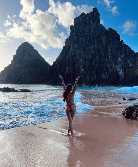 Bianca Andrade star hot images