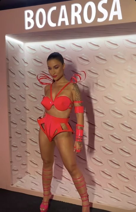 Bianca Andrade model perfect galleries