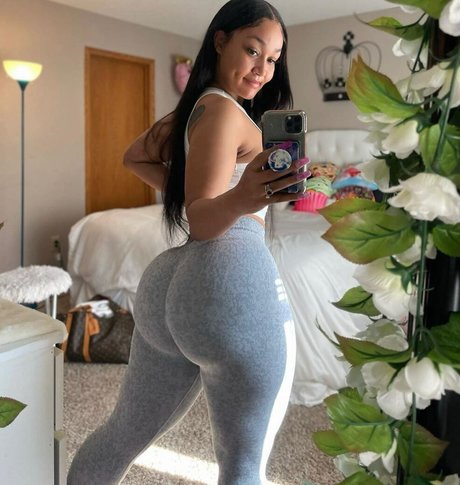 Darla Dimples star pretty photo