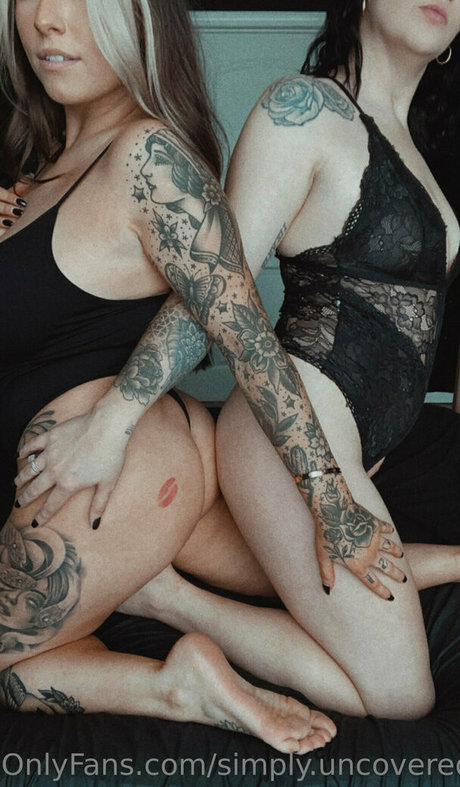 SimplyUncovered xxx actress pictures