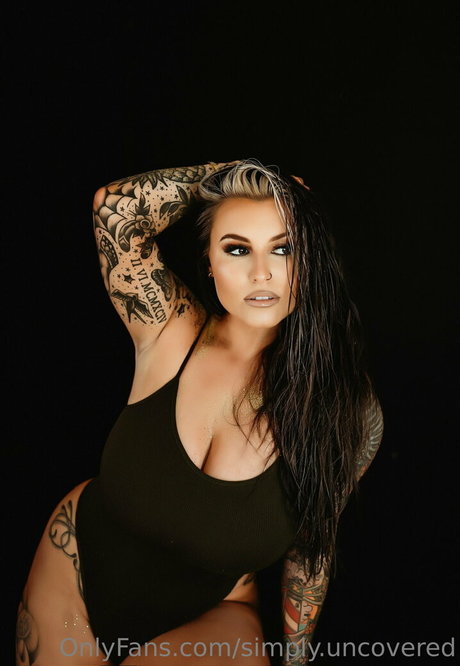 SimplyUncovered star sex gallery