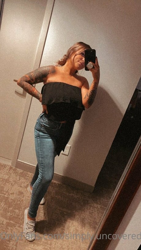 SimplyUncovered model sexy images