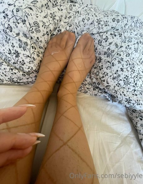 sebiyyle model image