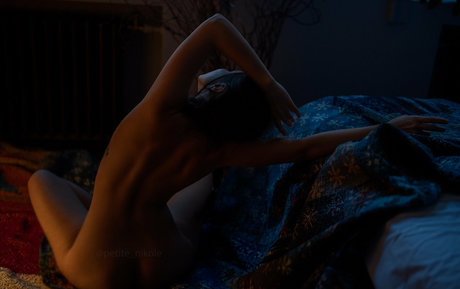 petitenikole naked star gallery