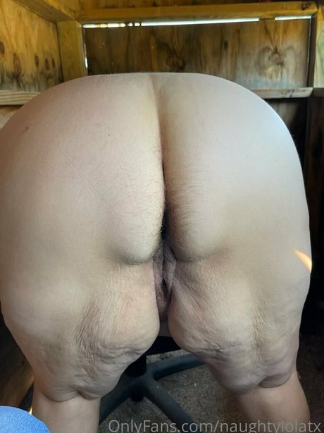 milf strip onlyfans pornographic pics