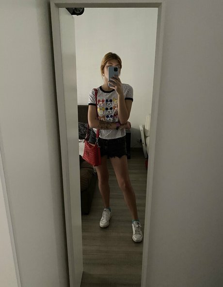 prettydommm nudes model picture