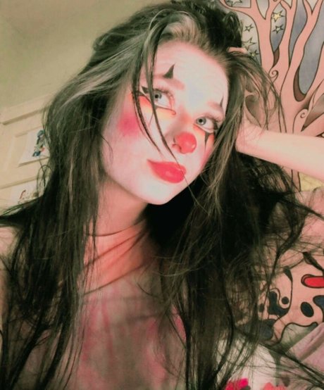 shemale fucks girl onlyfans art nude gallery