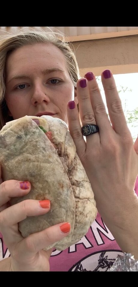 blondefeedee model pretty archive