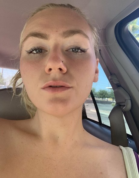 blondefeedee xxx star galleries