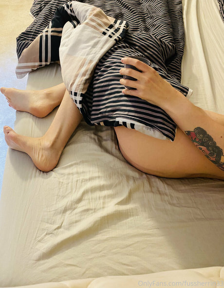 young onlyfans sexy naked galleries