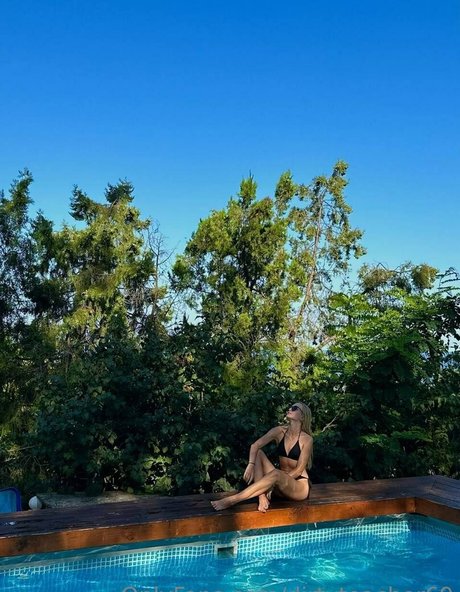 18 asian onlyfans erotic picture