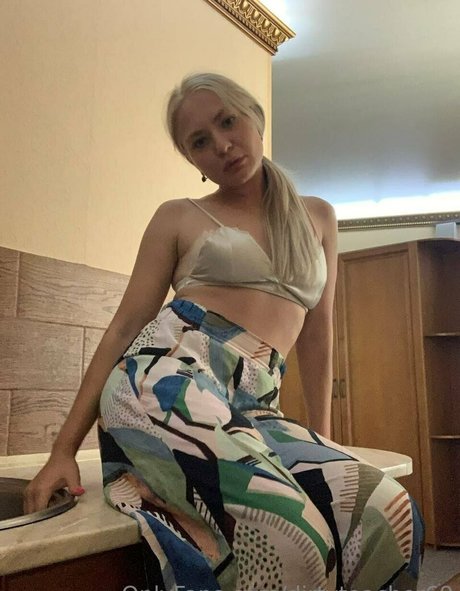 wide onlyfans nude photo