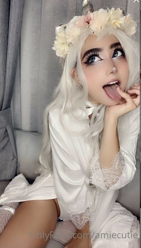 Lizzyhoney pornstar nude pics