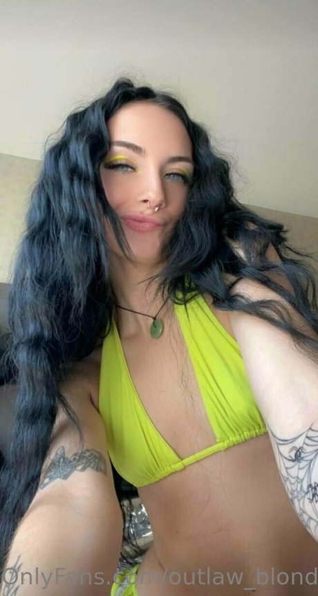 outlaw blonde nude pornstar photo