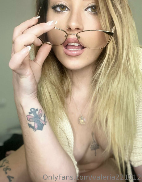 valeria221012 sexy actress archive