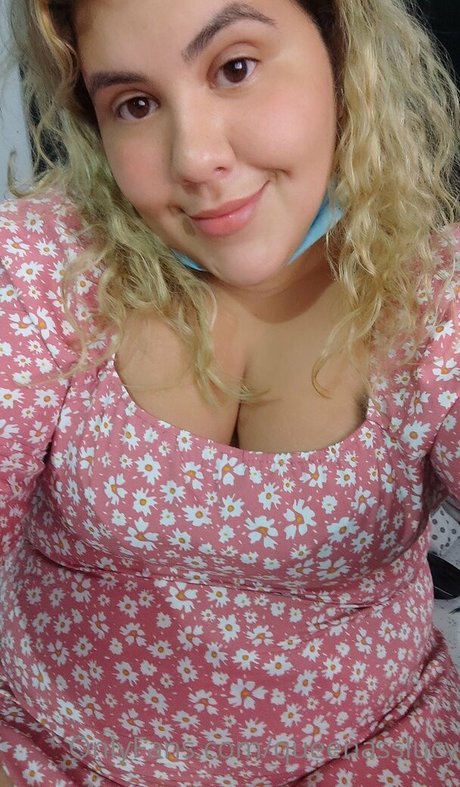 milf glasses onlyfans nice pic