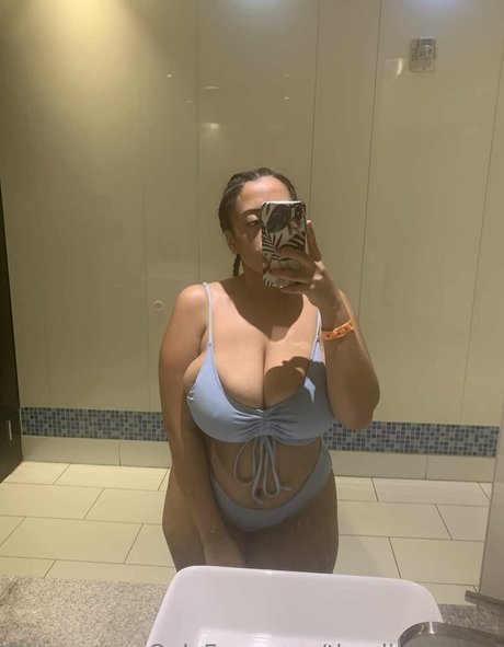 theolivebunny hd actress img