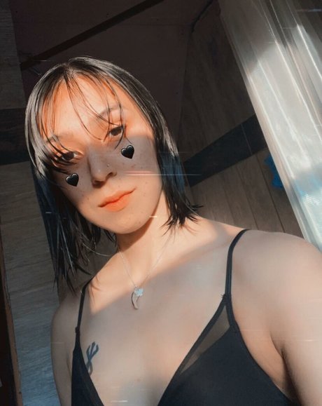 kena kenai naked pornstar gallery