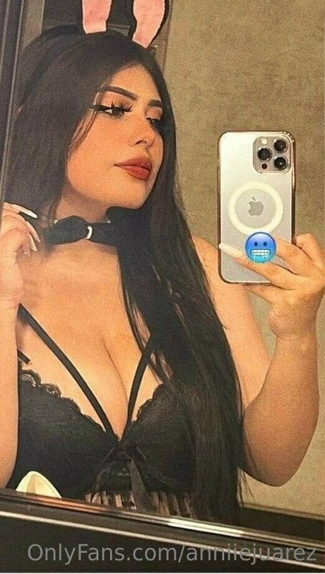 anniiejuarez nude actress pics