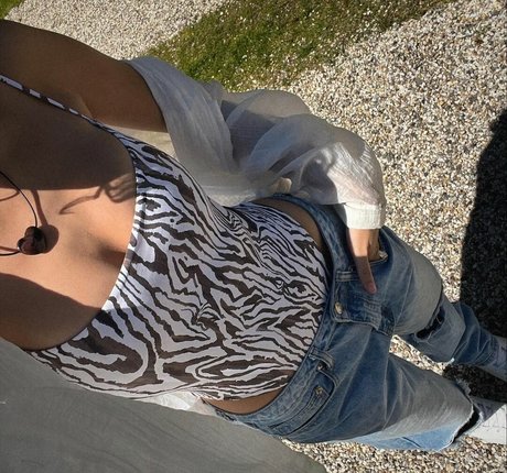 Ella Mendelsohn nudes star pics