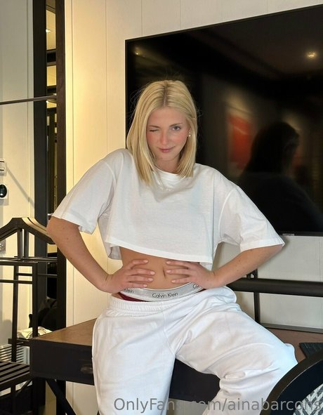 ainabarcons erotic star archive