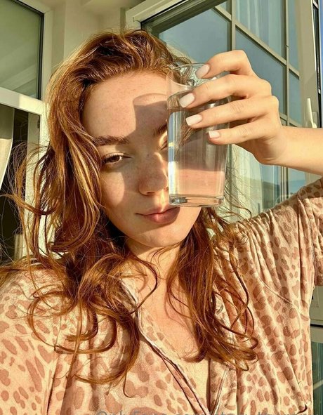 milf handjob onlyfans hot picture