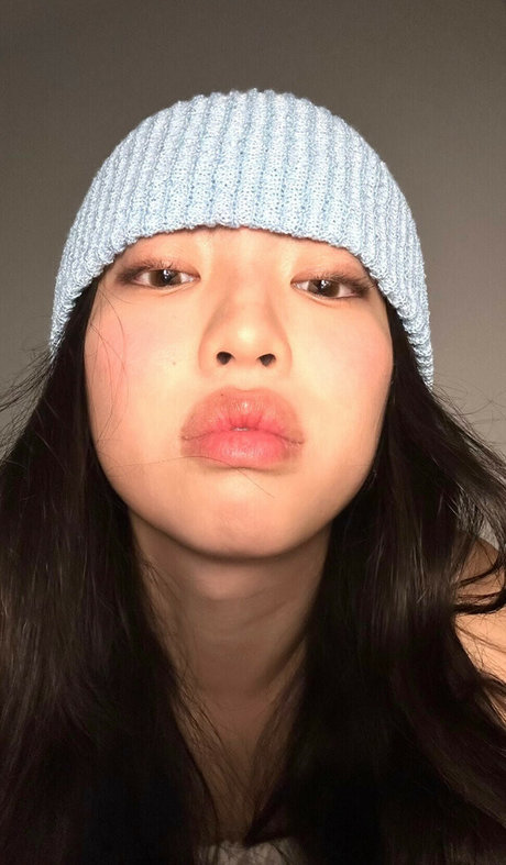 Yujin high quality pornstar pic