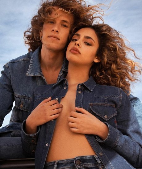 Asi Mizrahi model erotic galleries