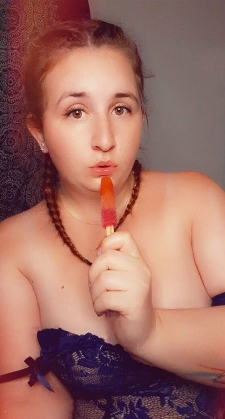 sexylittlekate star nudes image