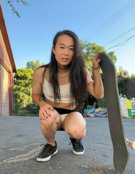 sabrina aoki beautiful model pics